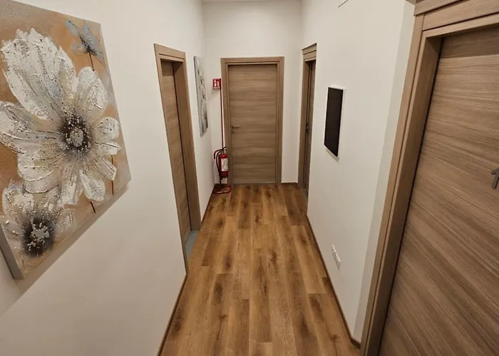 בית הארחה Lunis